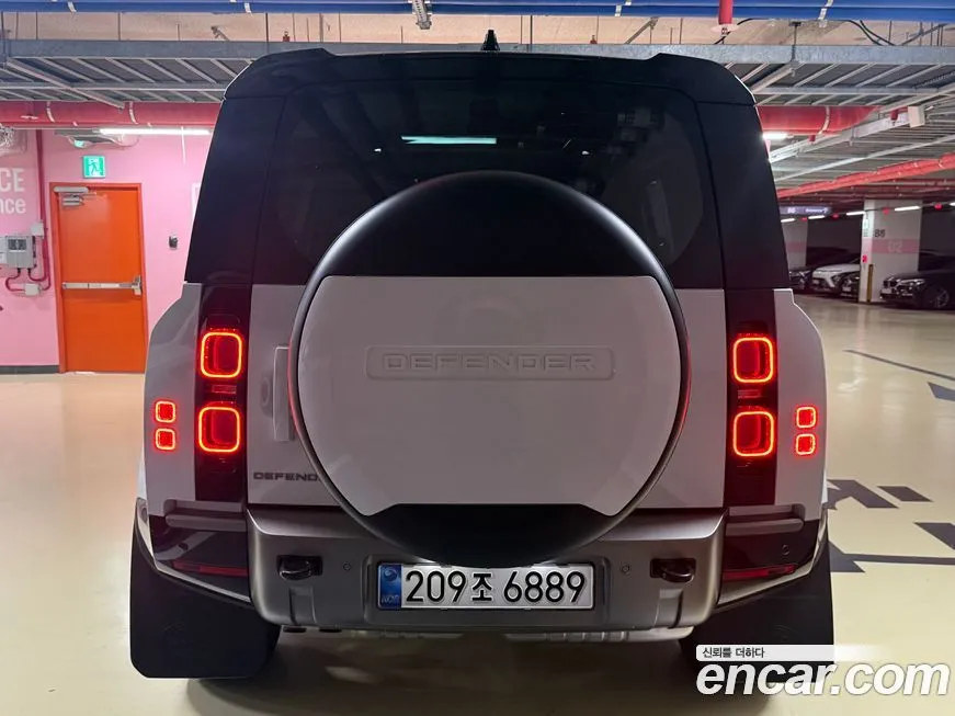 Land Rover Defender 2025 из KR, фото 10