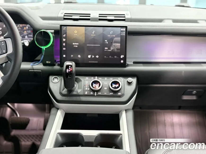 Land Rover Defender 2025 из KR, фото 2