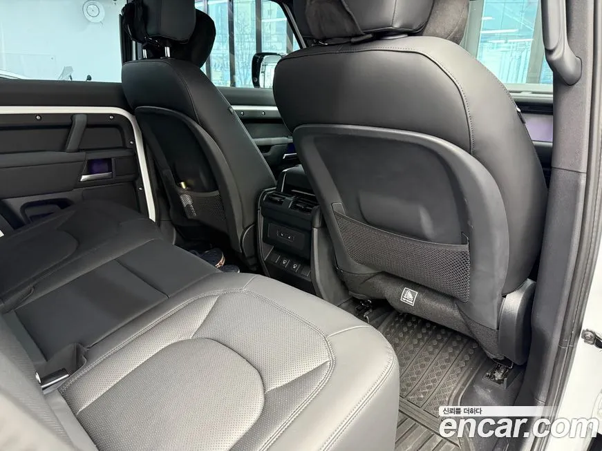 Land Rover Defender 2025 из KR, фото 3