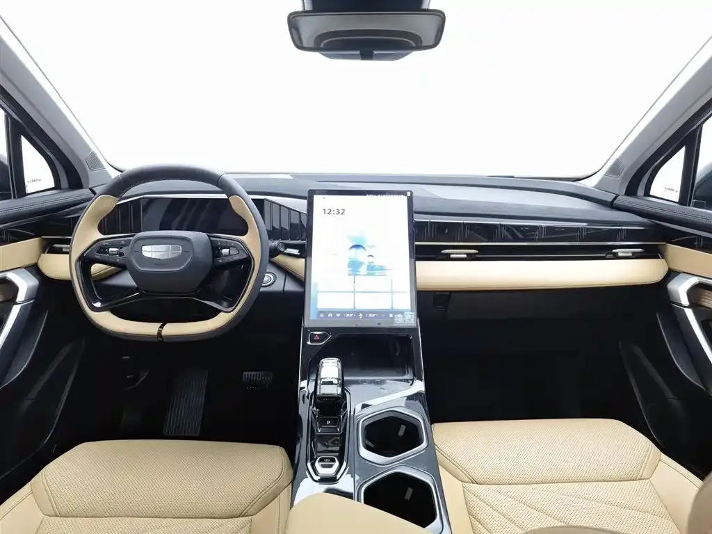 Geely Boyue L 2023 из CN, фото 8