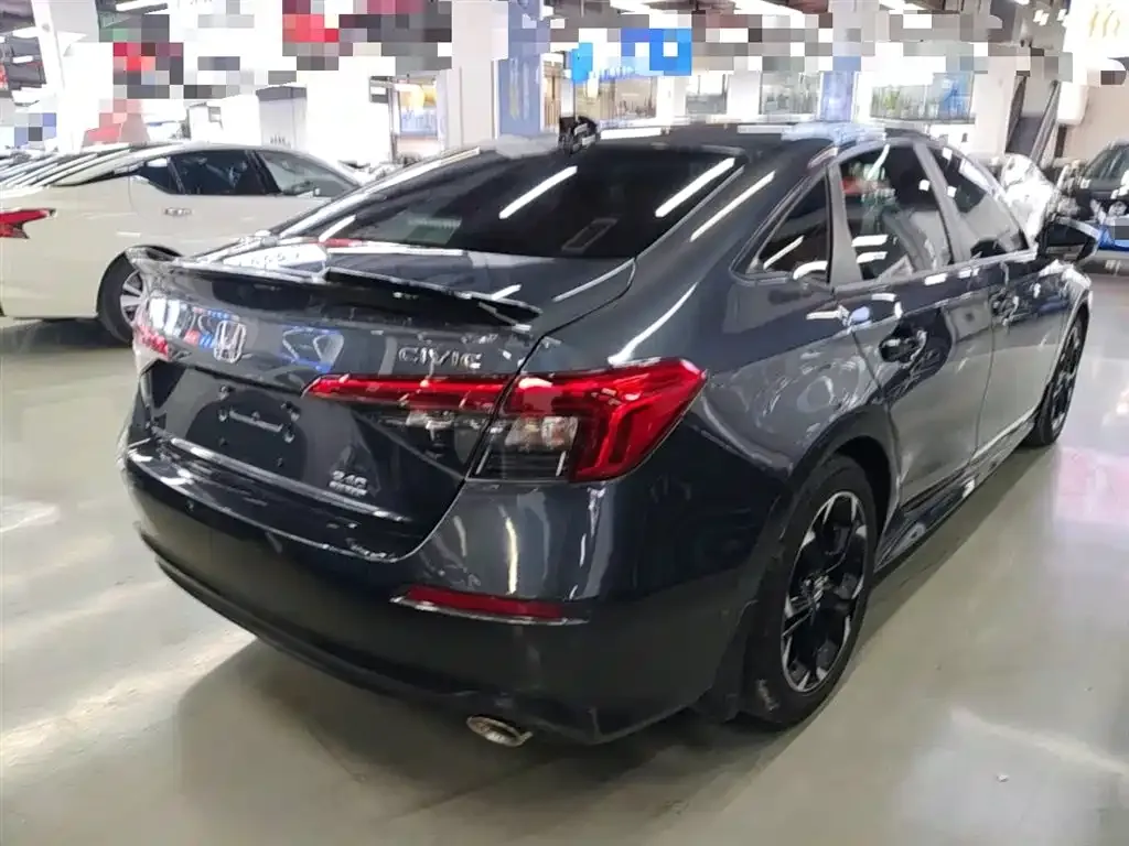 Honda Civic — фото 8