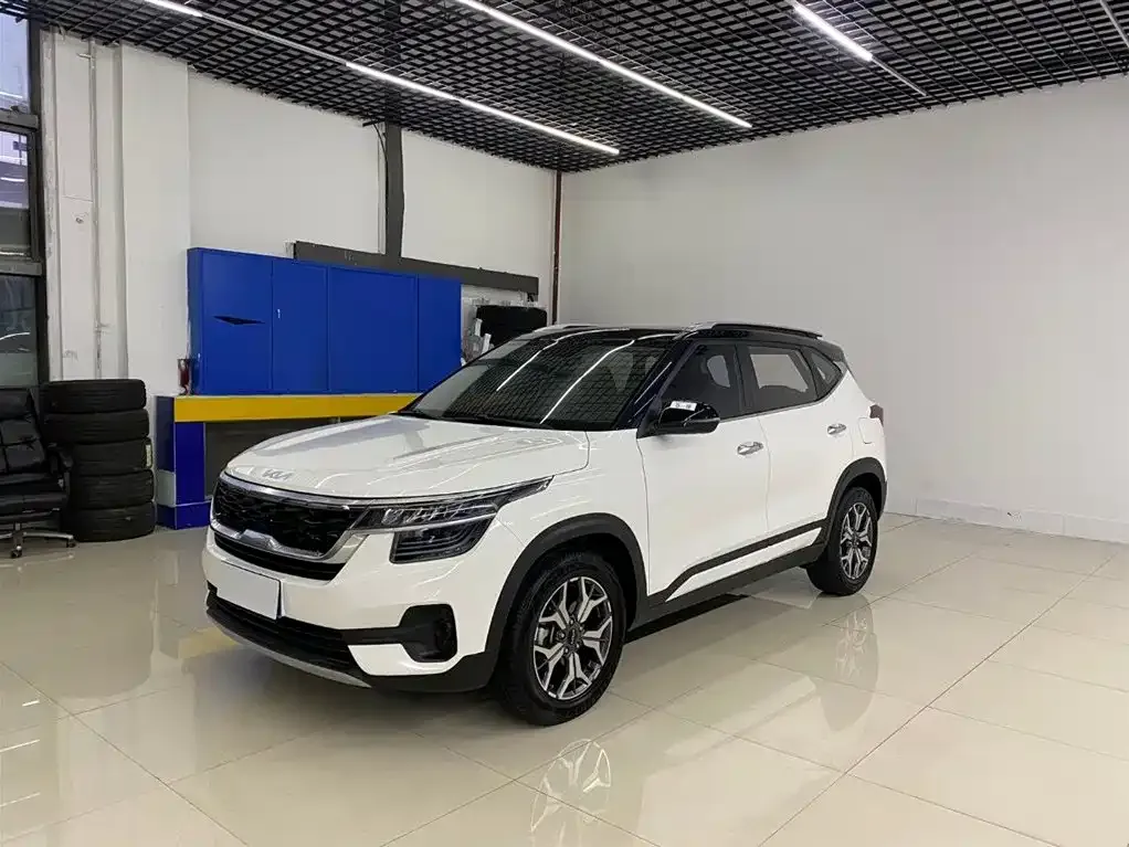 Kia KX3 2022 из CN, фото 1