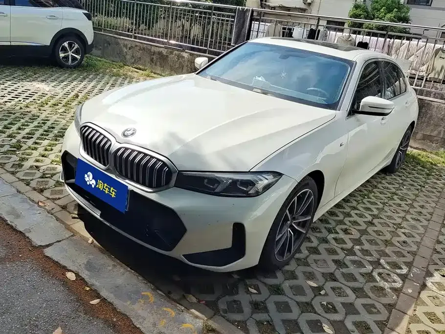 BMW 3 Series — фото 1