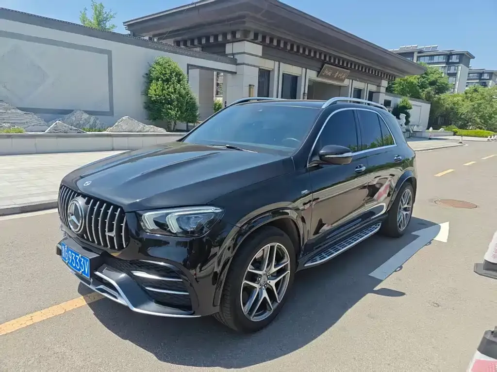 Mercedes-Benz GLE AMG — фото 1