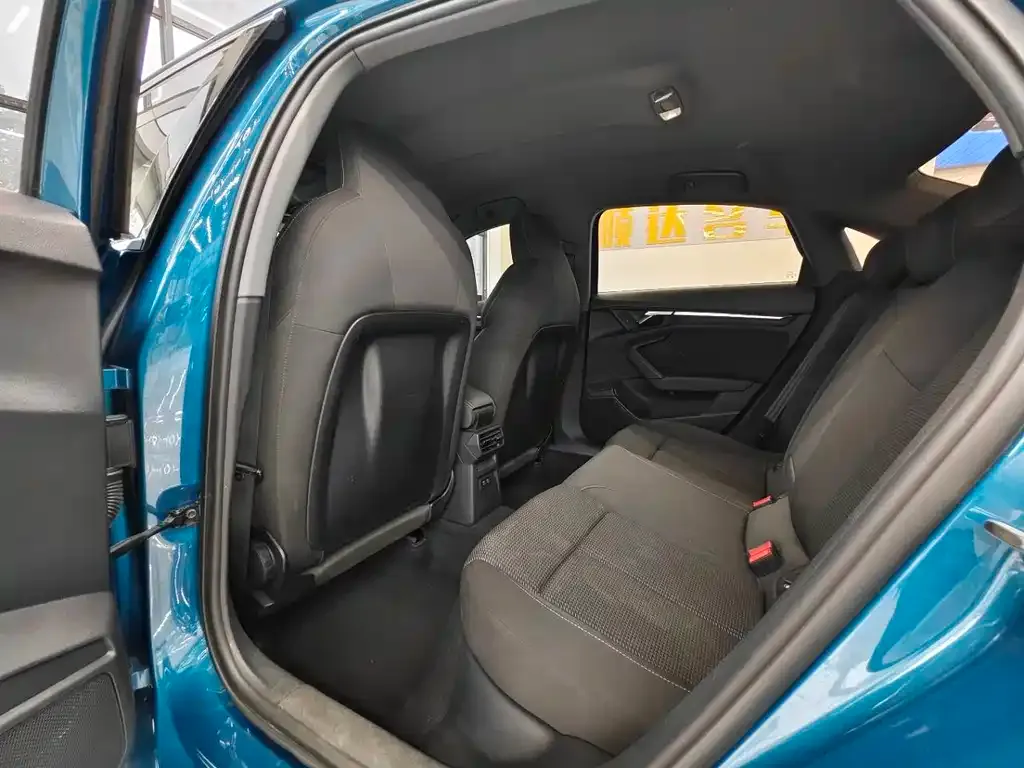 Audi A3 2021 из CN, фото 6
