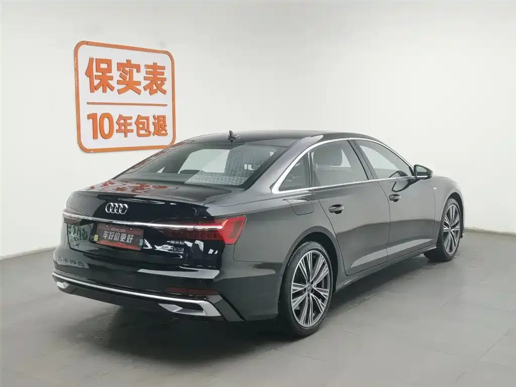 Audi A6L — фото 10