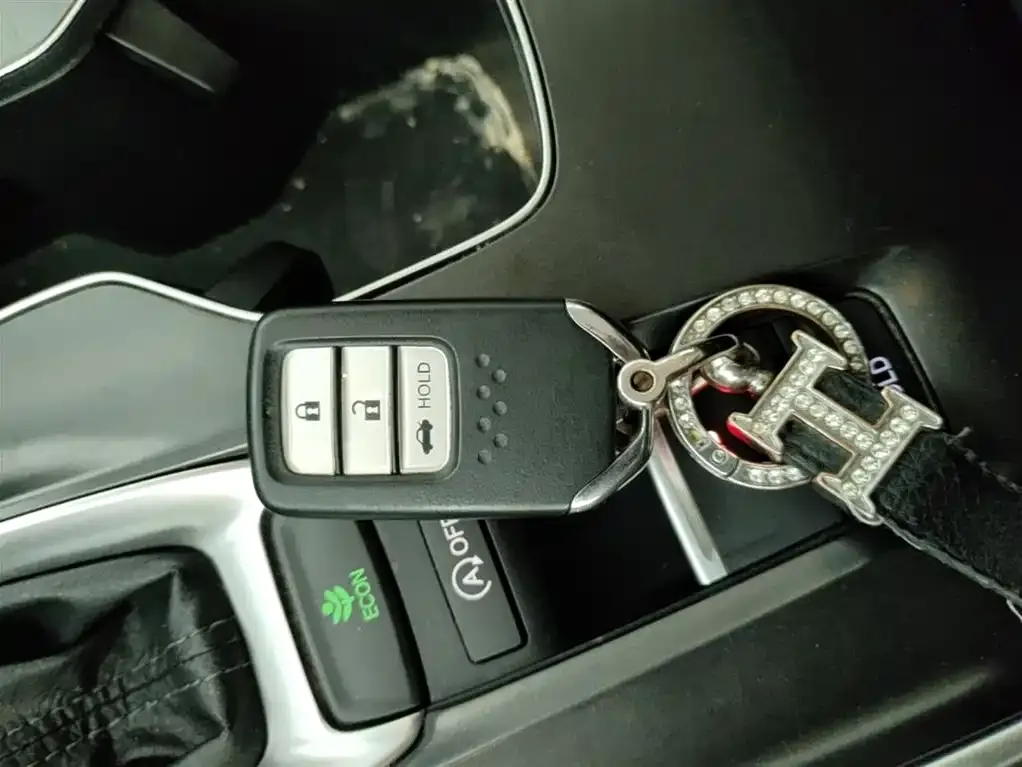 Honda Accord 2023 из CN, фото 2