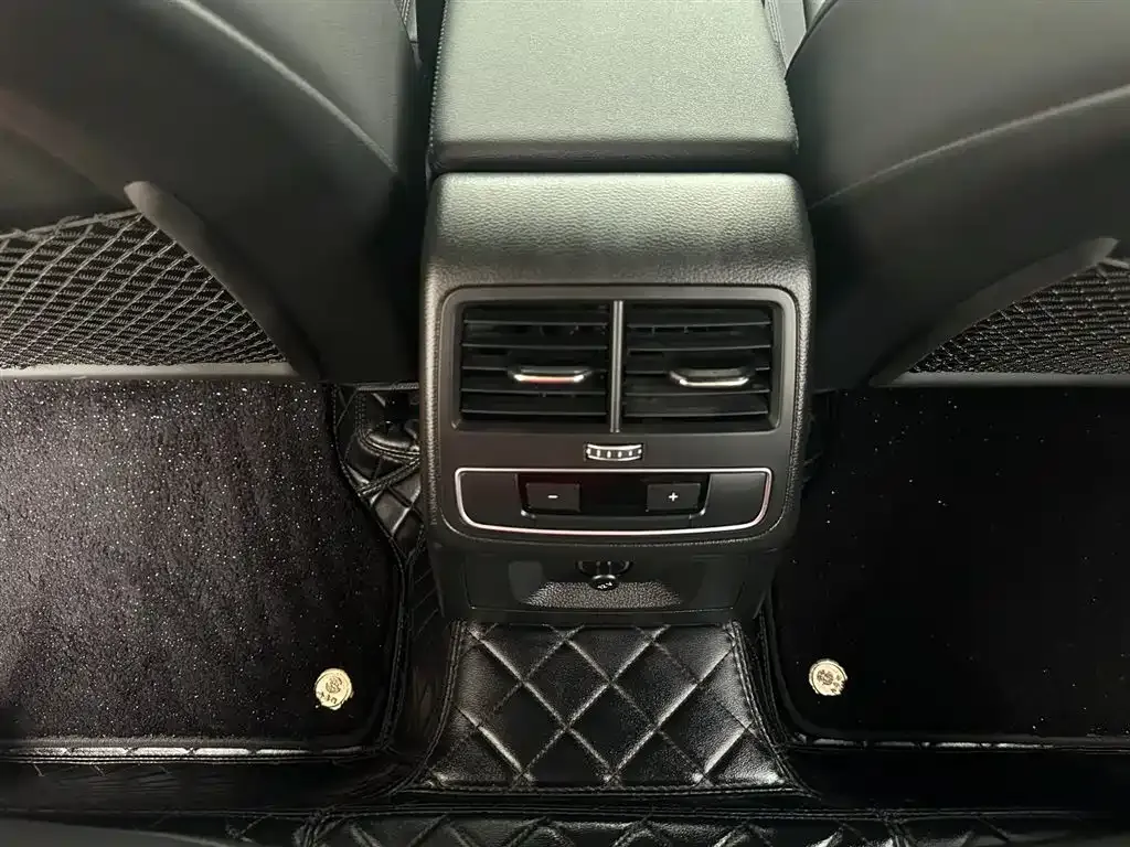 Audi A4 (Import) 2021 из CN, фото 9