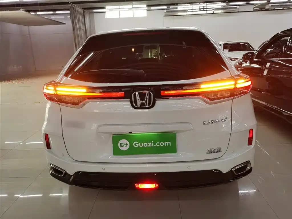 Honda UR-V — фото 3