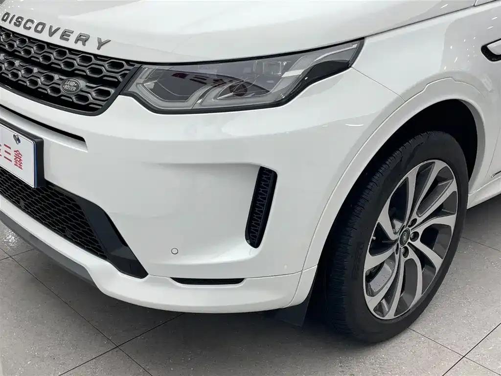 Land Rover Discovery Sport — фото 6
