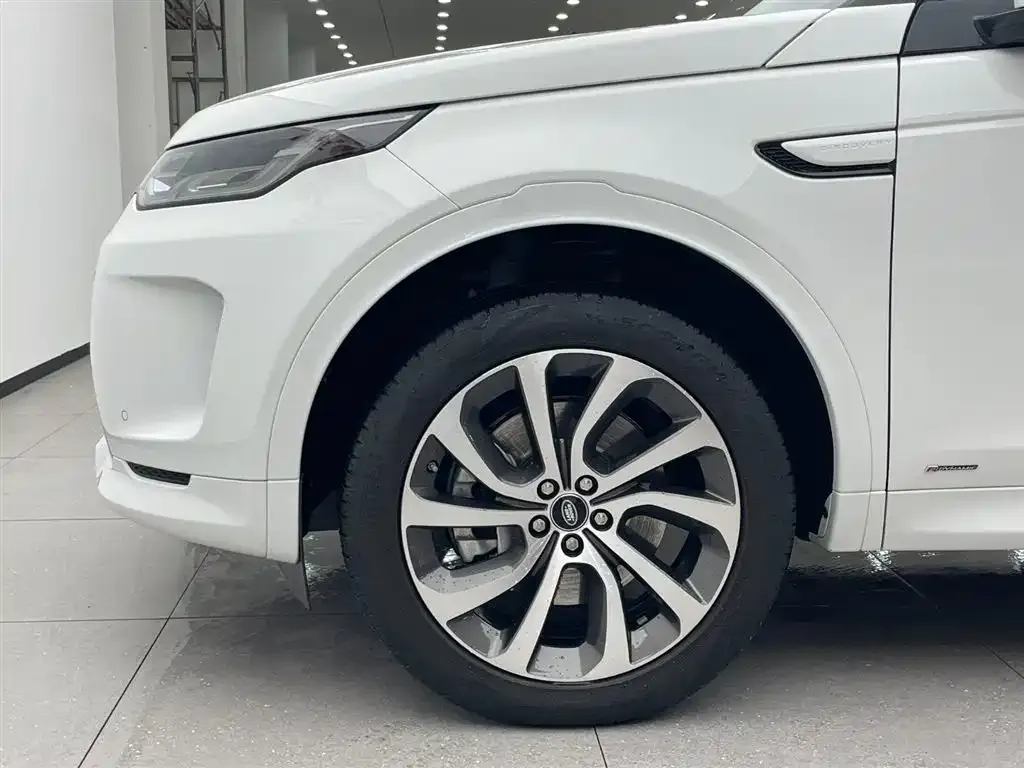 Land Rover Discovery Sport — фото 5