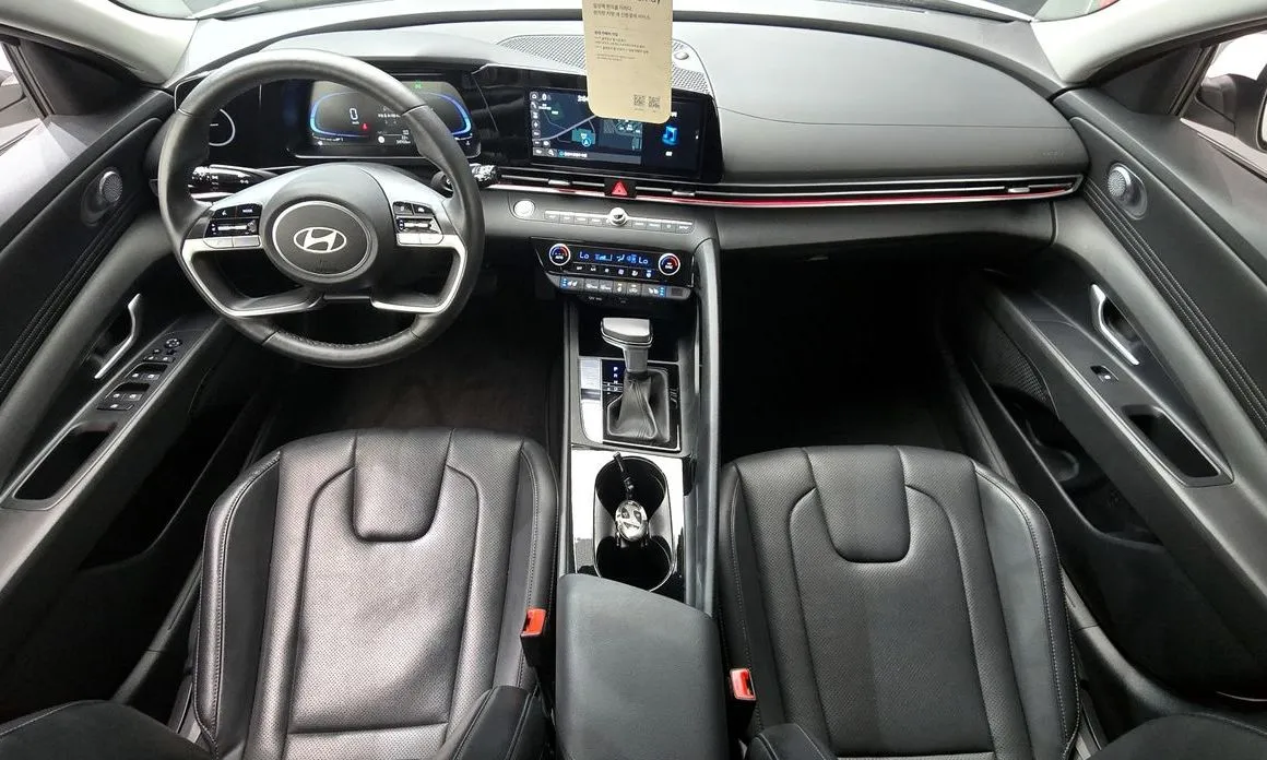 Hyundai AVANTE — фото 8