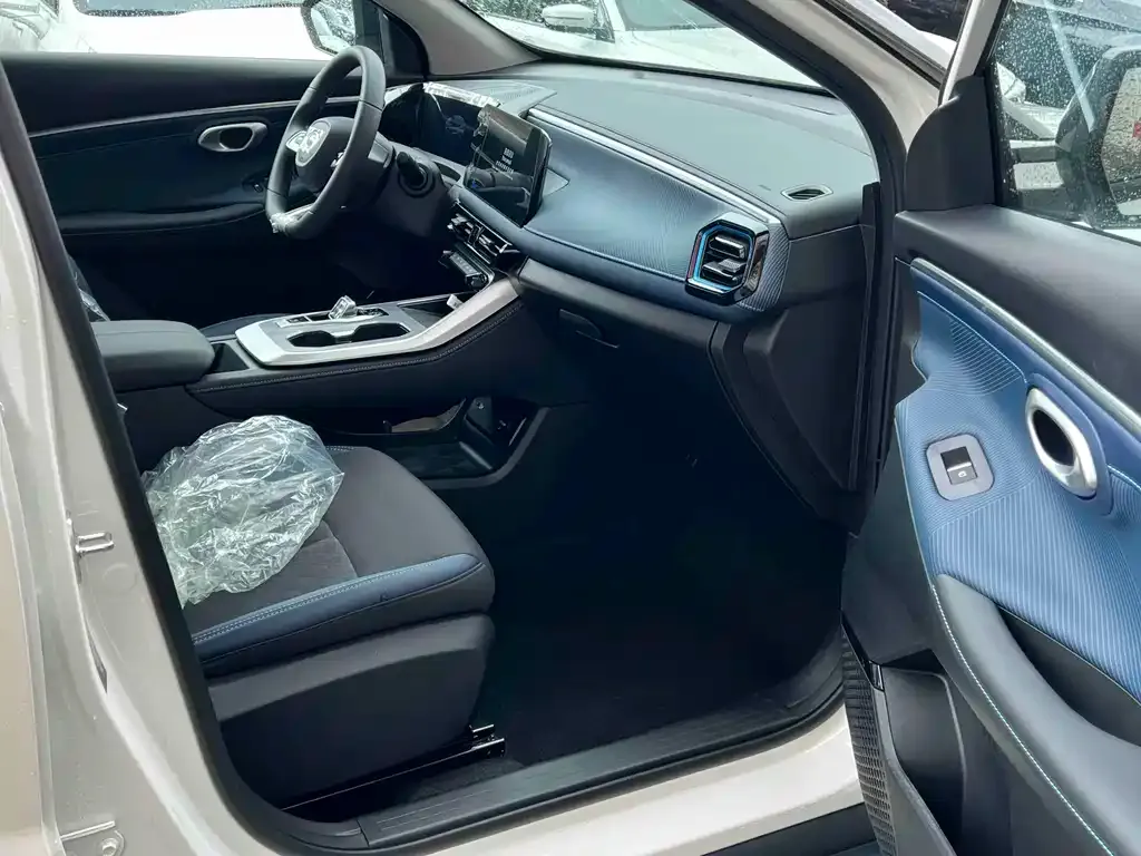 GAC Motor Trumpchi GS3 2026 из CN, фото 9