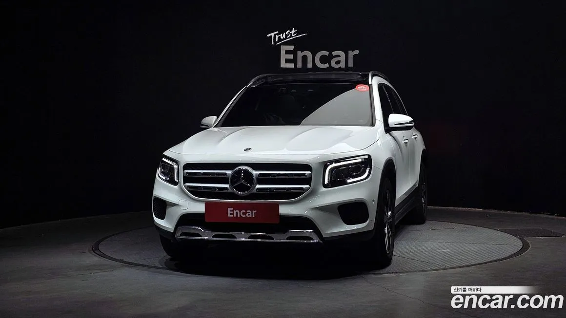 Mercedes-Benz GLB-Class — фото 2