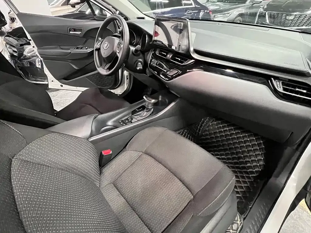 Toyota IZOA 2022 из CN, фото 7