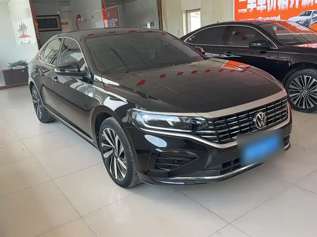 Volkswagen Passat — фото 7