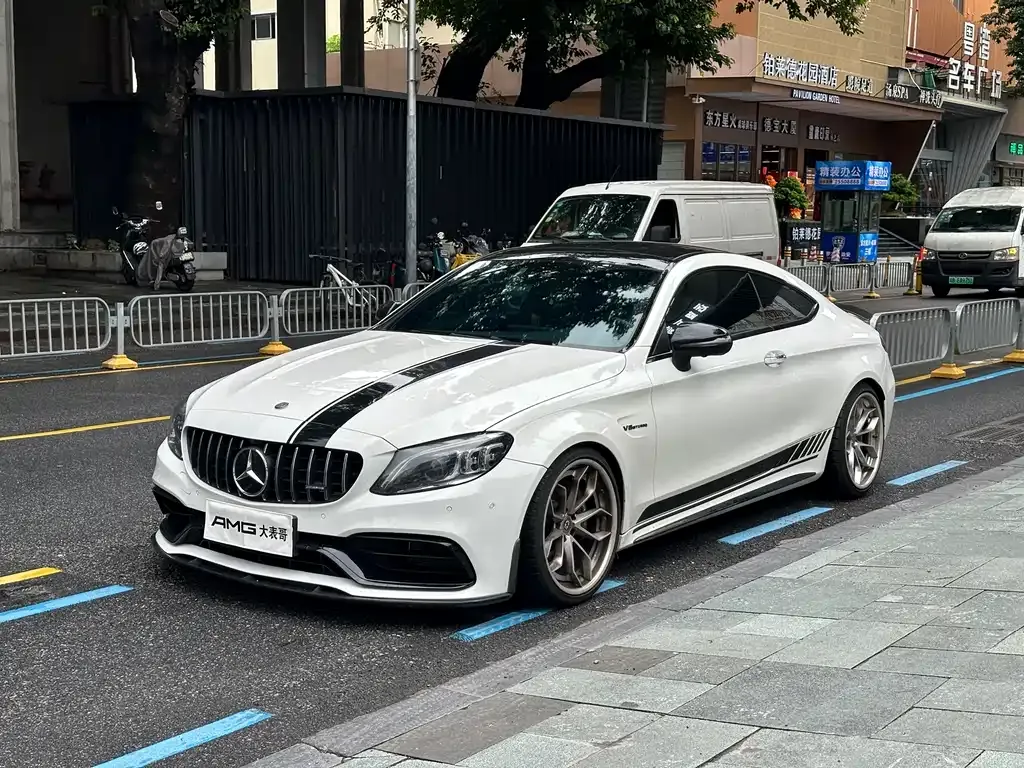 Mercedes-Benz C-Class AMG — фото 1