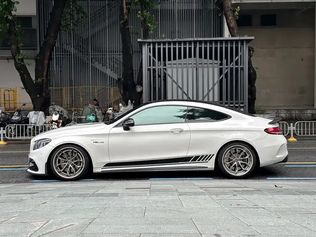 Mercedes-Benz C-Class AMG — фото 7