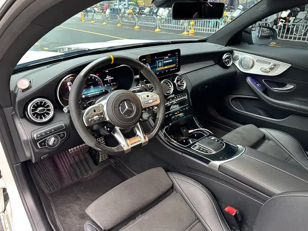 Mercedes-Benz C-Class AMG — фото 9