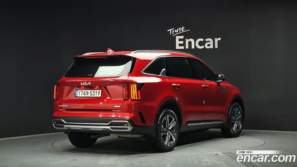 Kia Sorento 2023 из KR, фото 2