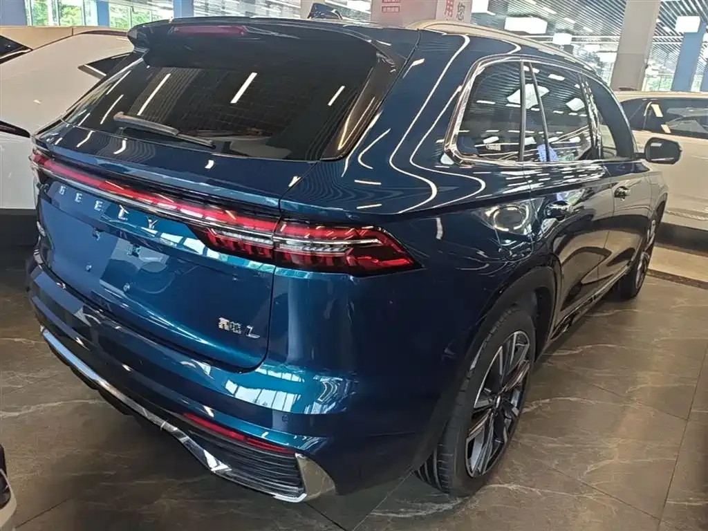 Geely Xingyue L 2023 из CN, фото 4