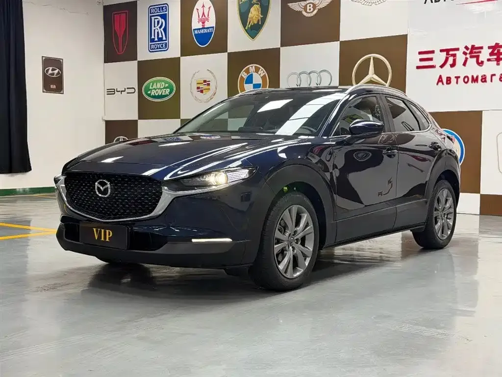 Mazda CX-30 — фото 1