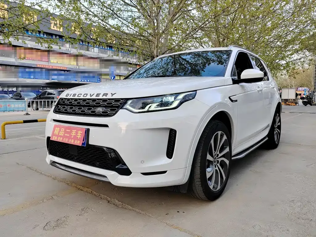 Land Rover Discovery Sport — фото 1