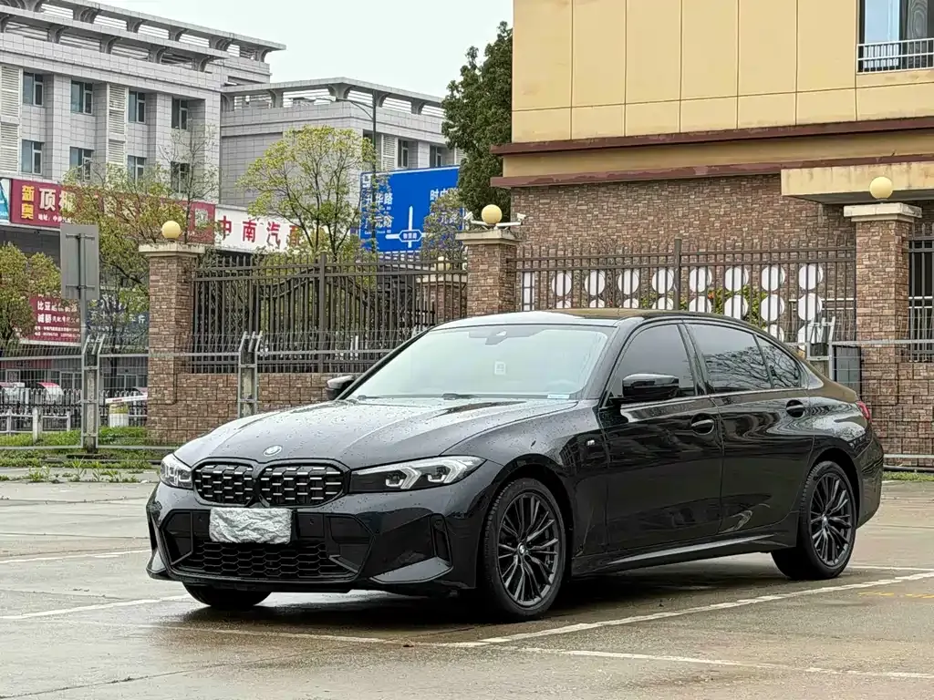 BMW 3 Series — фото 1