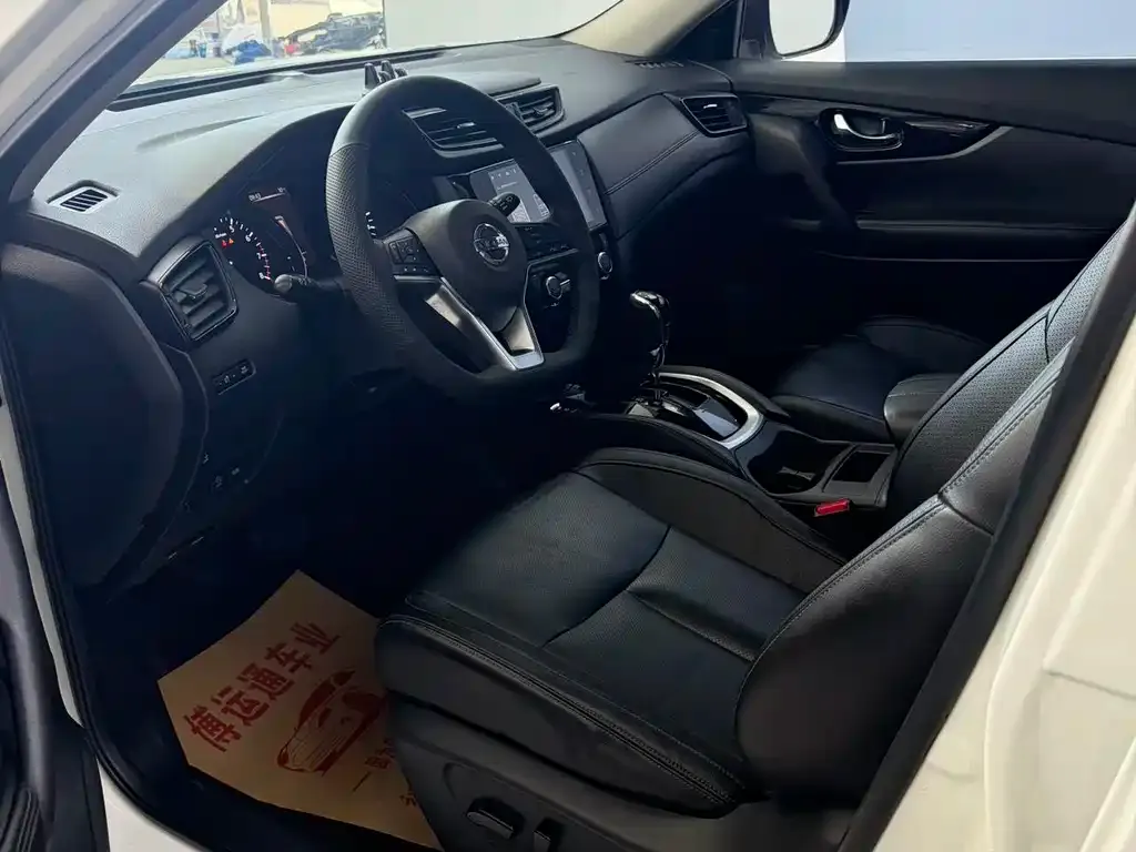 Nissan X-Trail 2021 из CN, фото 5