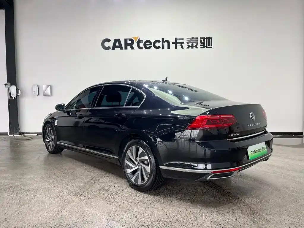 Volkswagen Magotan GTE PHEV 2023 из CN, фото 3