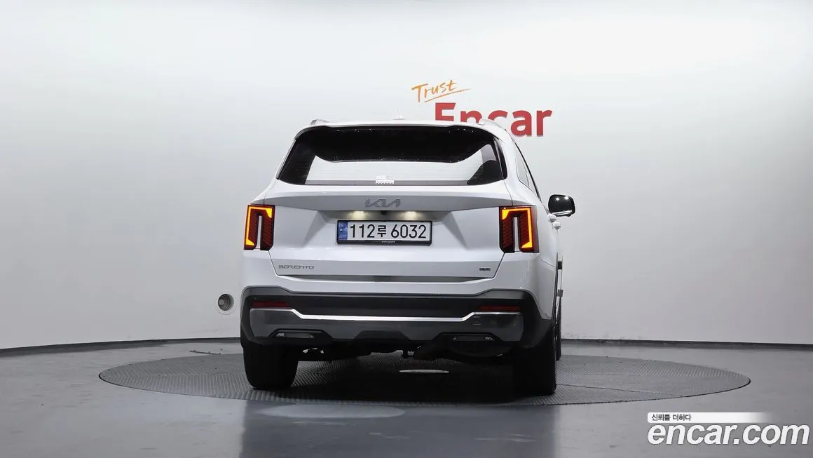 Kia Sorento — фото 3