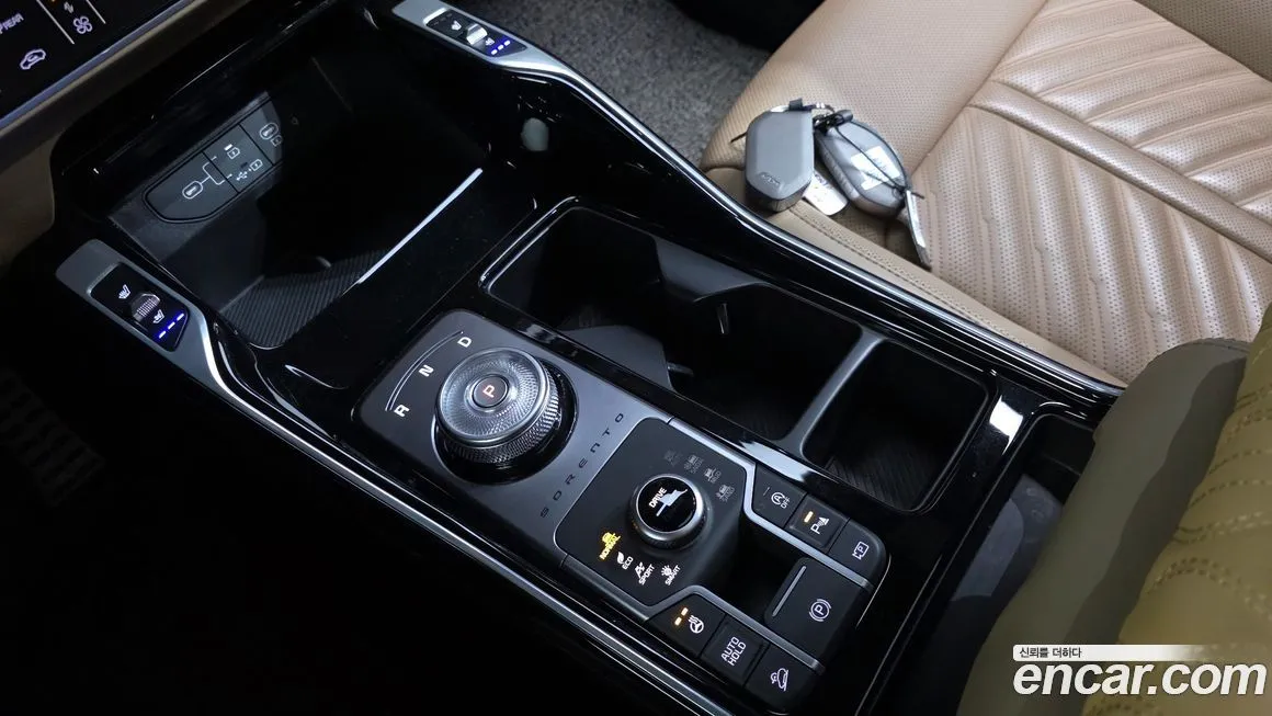 Kia Sorento — фото 7