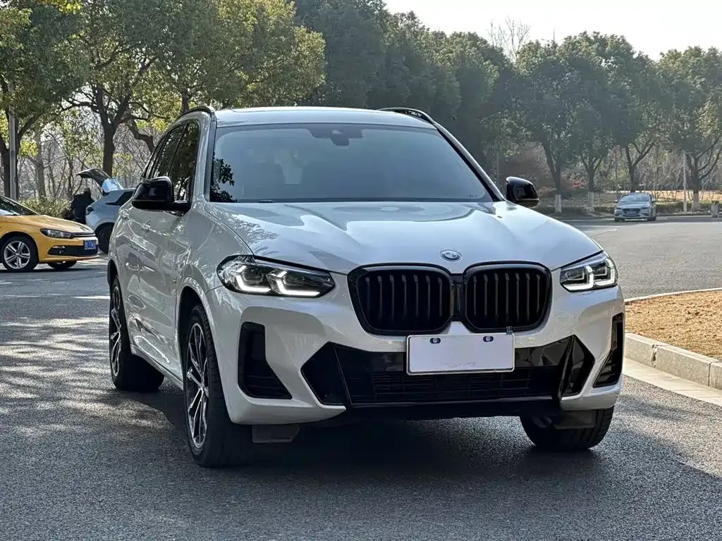 BMW X3 — фото 9