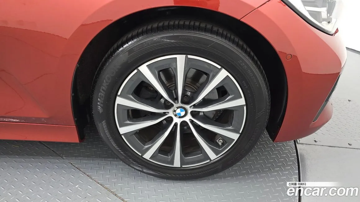 BMW 3-Series 2021 из KR, фото 5