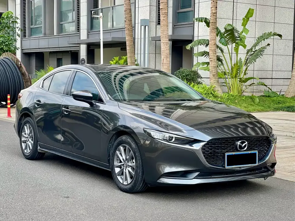 Mazda 3 Axela — фото 7