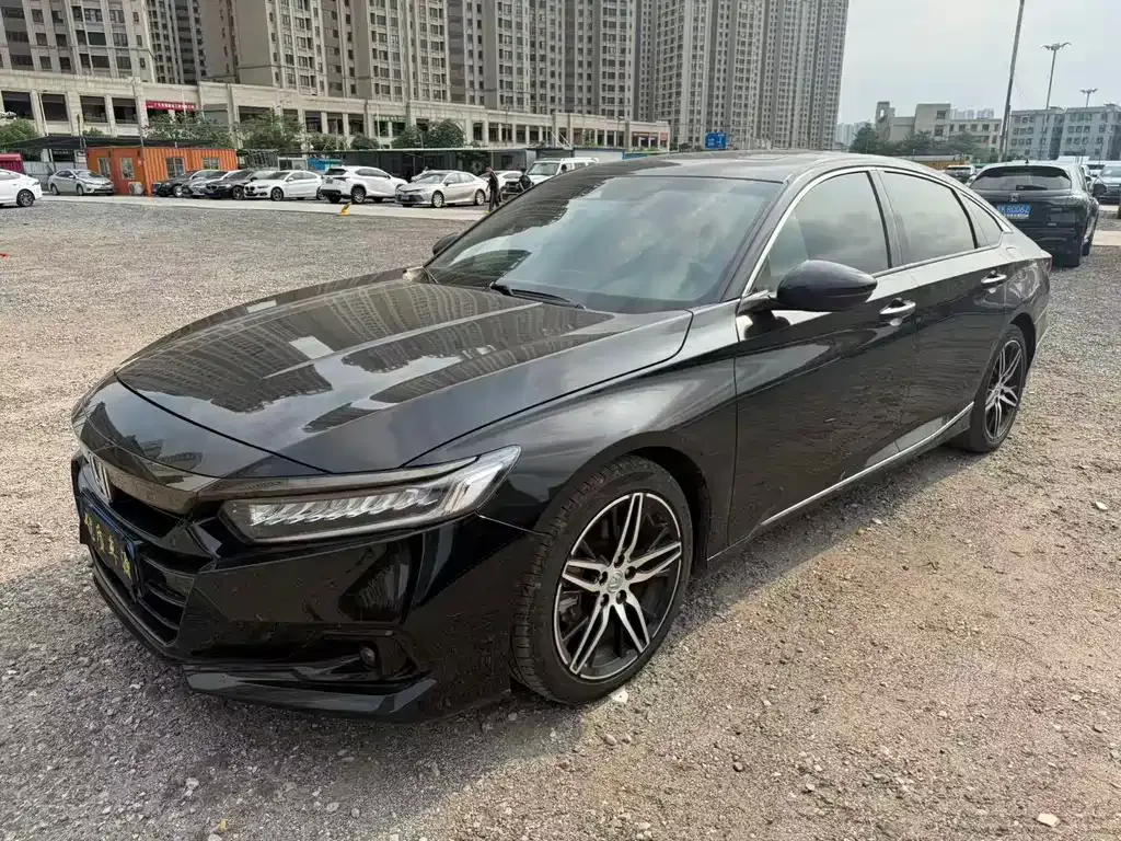 Honda Accord — фото 3