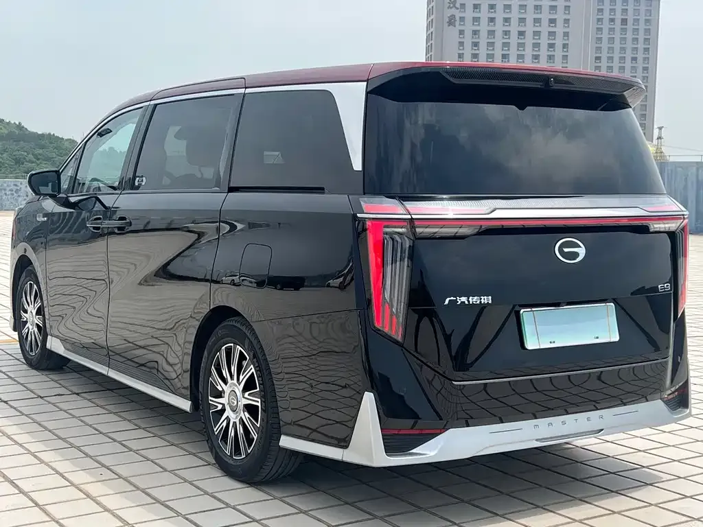 GAC Motor Trumpchi E9 — фото 10