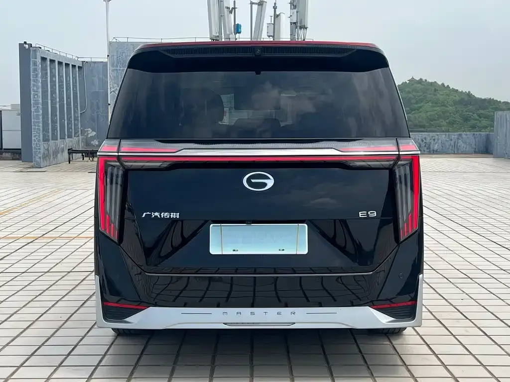 GAC Motor Trumpchi E9 — фото 8