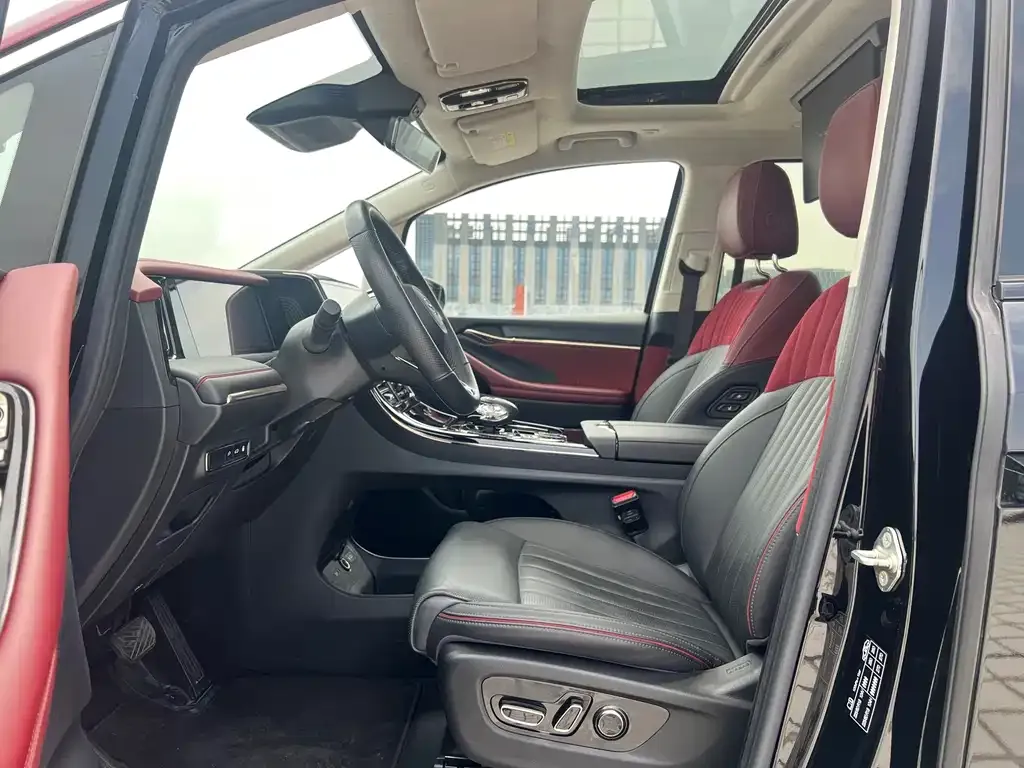 GAC Motor Trumpchi E9 — фото 7