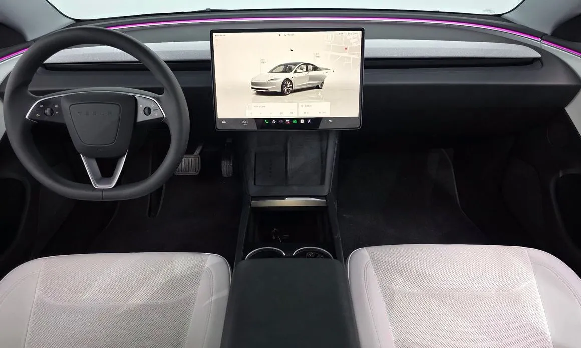 Tesla Model 3 — фото 7