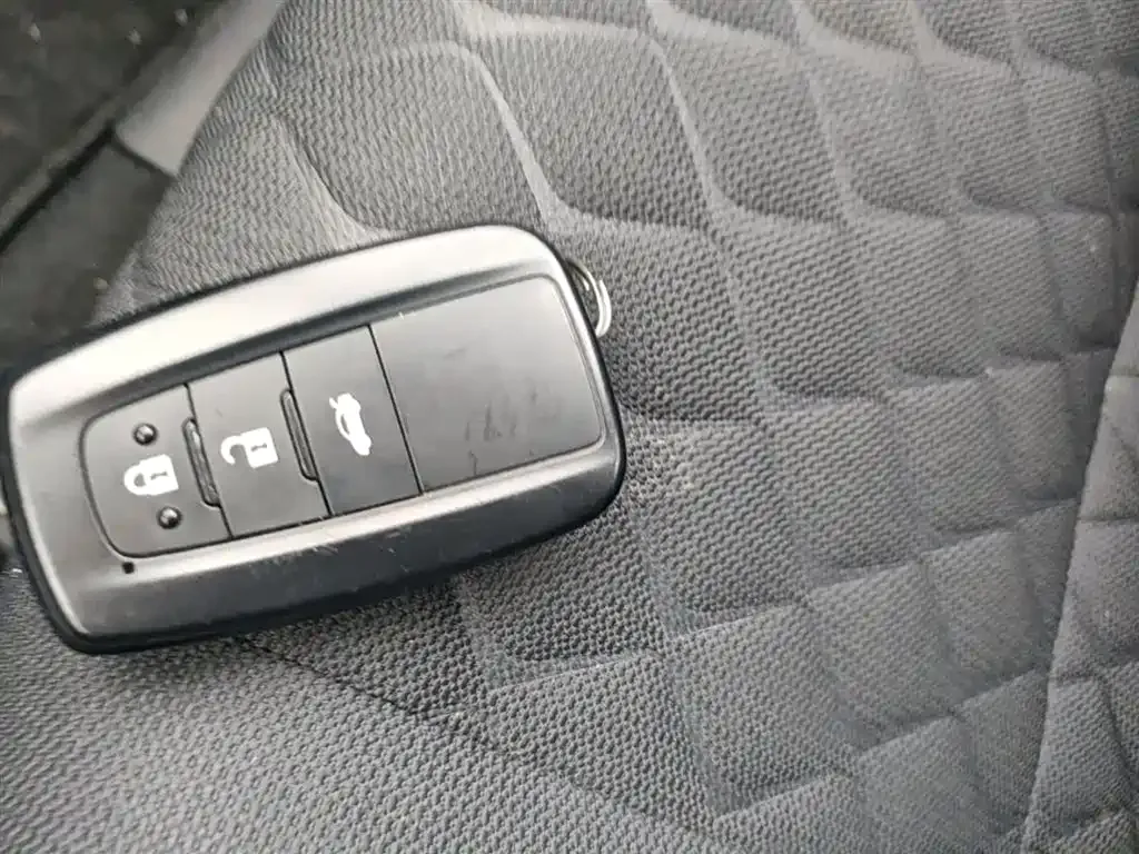 Toyota Allion 2023 из CN, фото 5