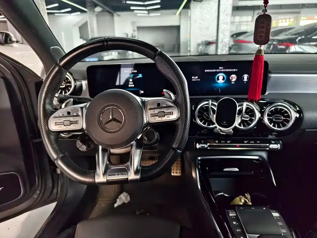 Mercedes-Benz A-Class AMG — фото 4
