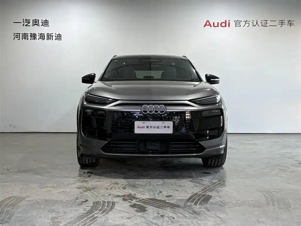 Audi Q6L e-tron — фото 10