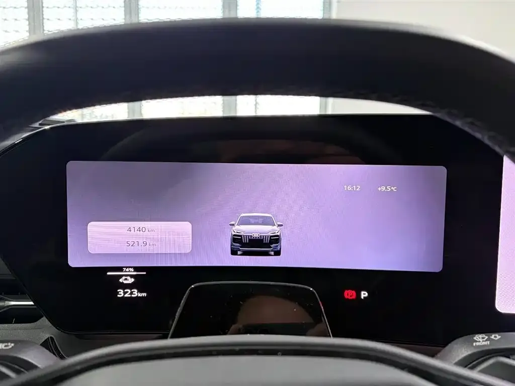 Audi Q6L e-tron — фото 3