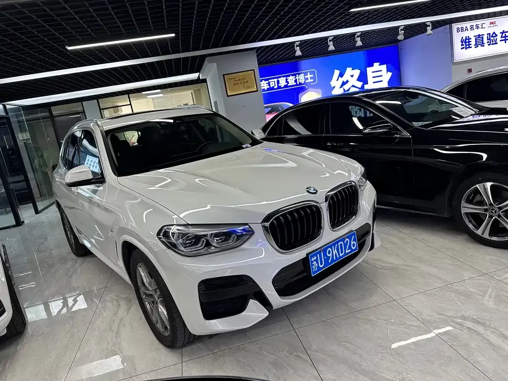 BMW X3 — фото 2