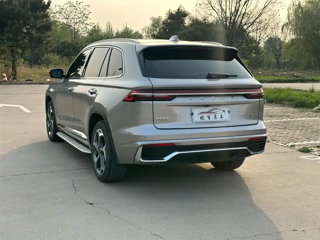 Geely Xingyue L — фото 9
