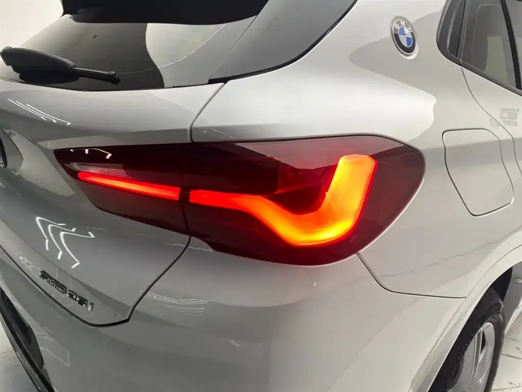 BMW X2 — фото 10