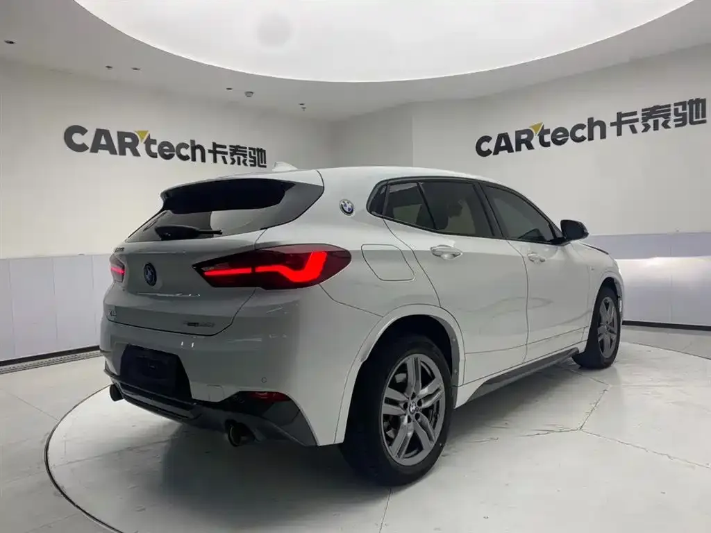 BMW X2 — фото 6