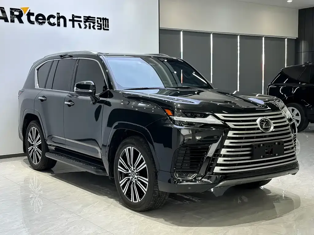 Lexus LX — фото 4