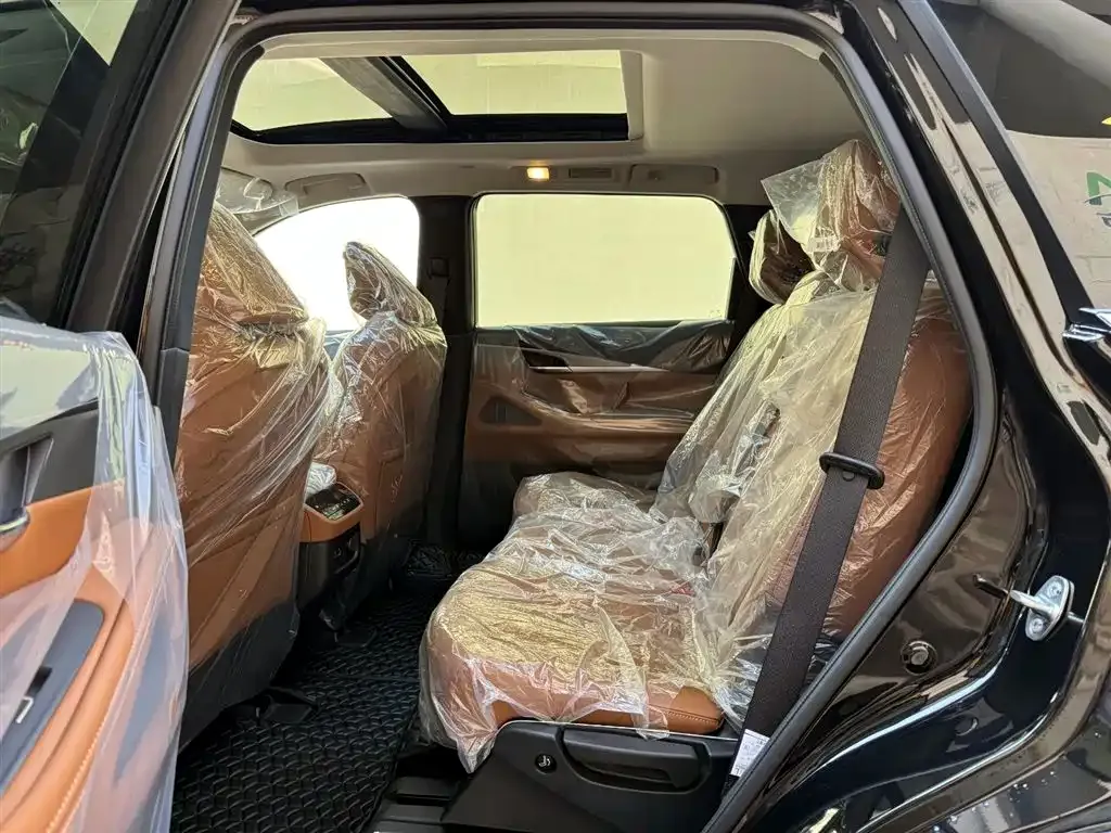 Infiniti QX60 2026 из CN, фото 7